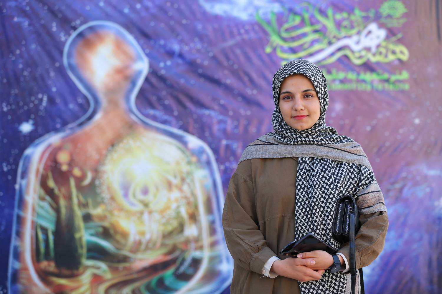 سارا متقاعد