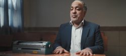 خودم می‌بینم