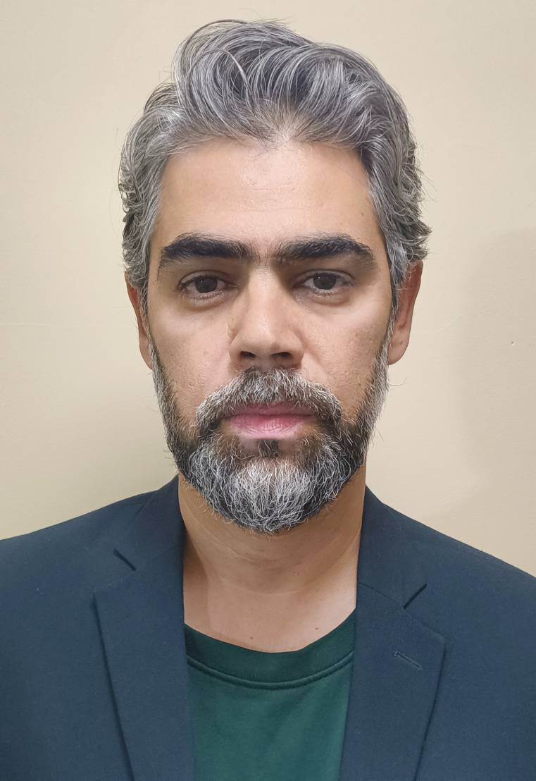 علیرضا کنگاوری