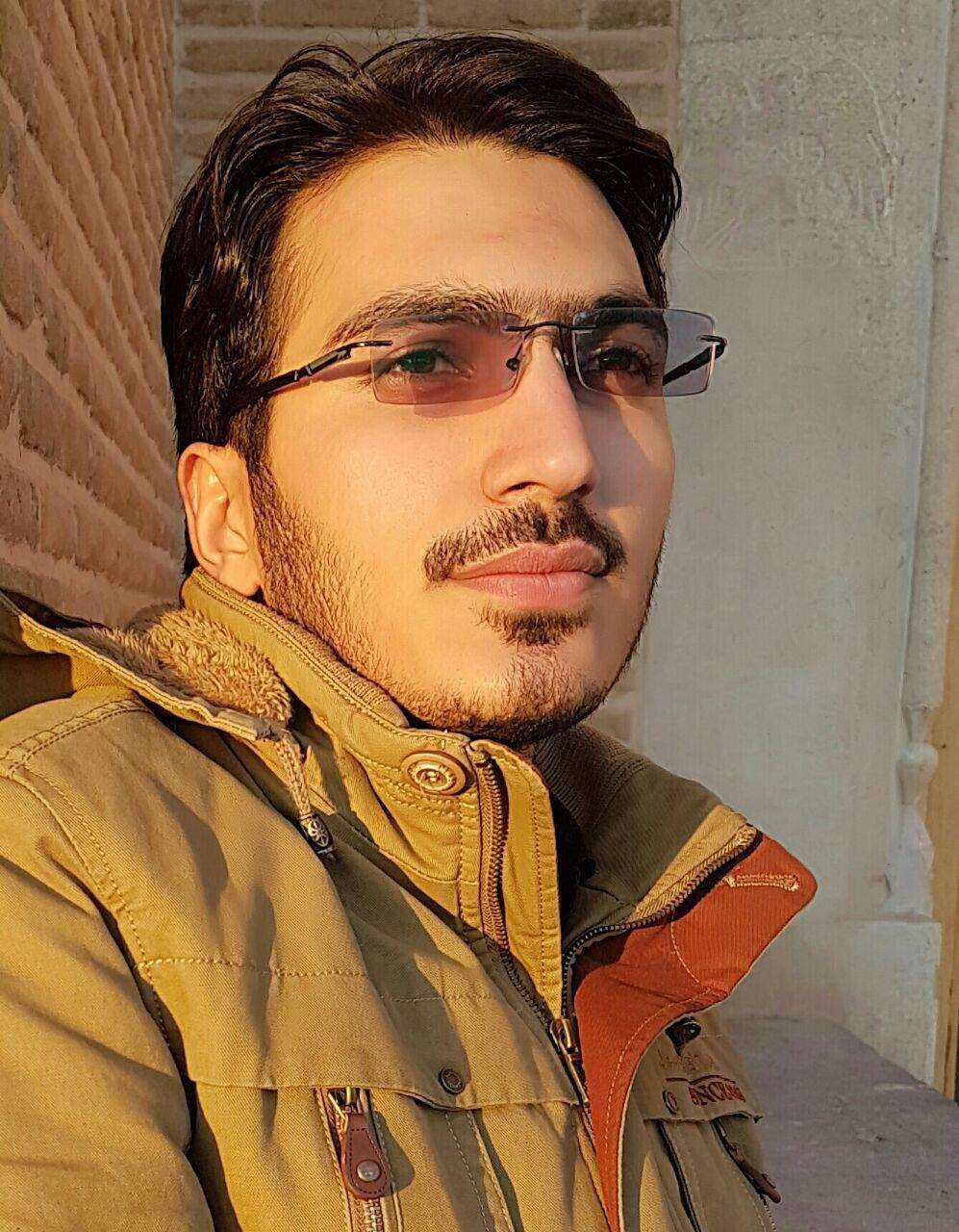 حسین احمدی